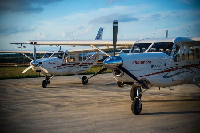 Mahindra GippsAero Airvan GA10