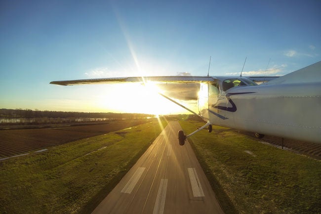 Airplane landing