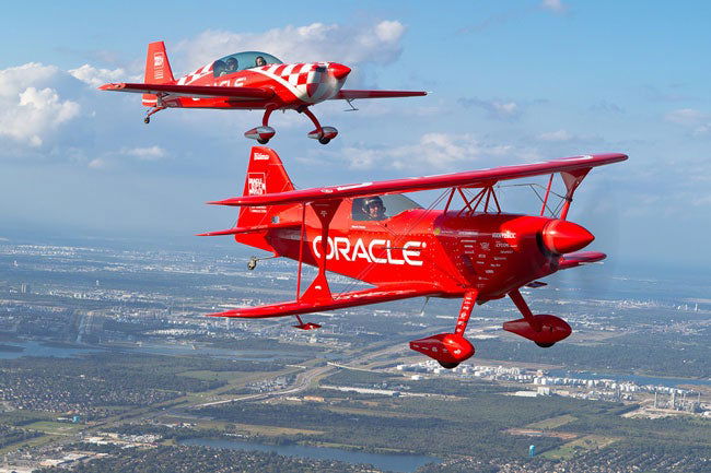 Sean D. Tucker flies in formation