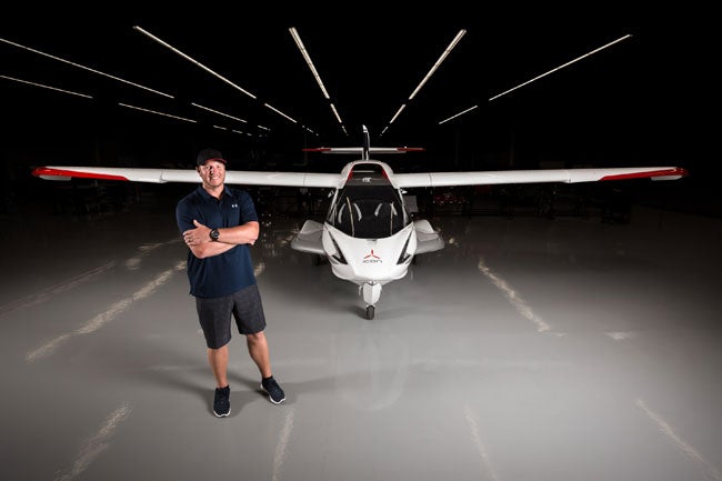 Roy Halladay with his 2018 ICON A5