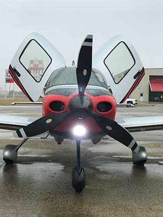 Cirrus 7,000 SR22
