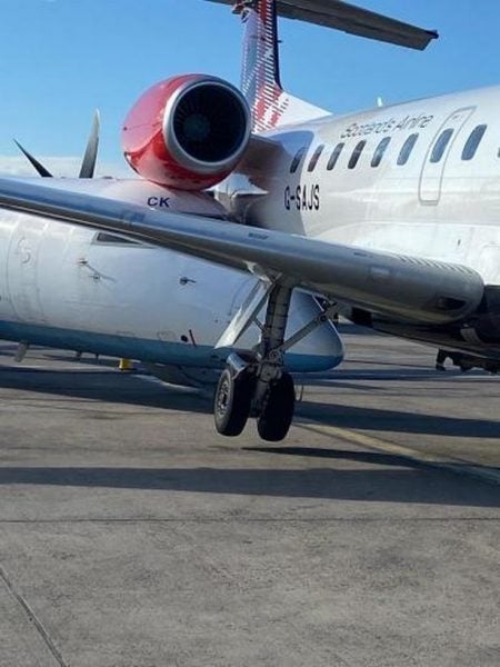 Aberdeen planes wedged. Courtesy of @_Alpha_Delta