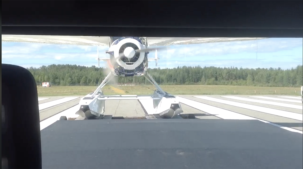 Cessna 195 Trailer Takeoff