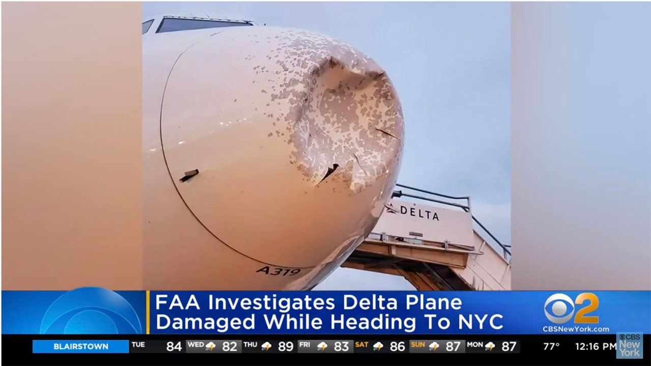 A screenshot of CBS New York's coverage of the damaged Delta Airlines Airbus A319.