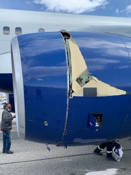utah-jazz-team-jet-damage