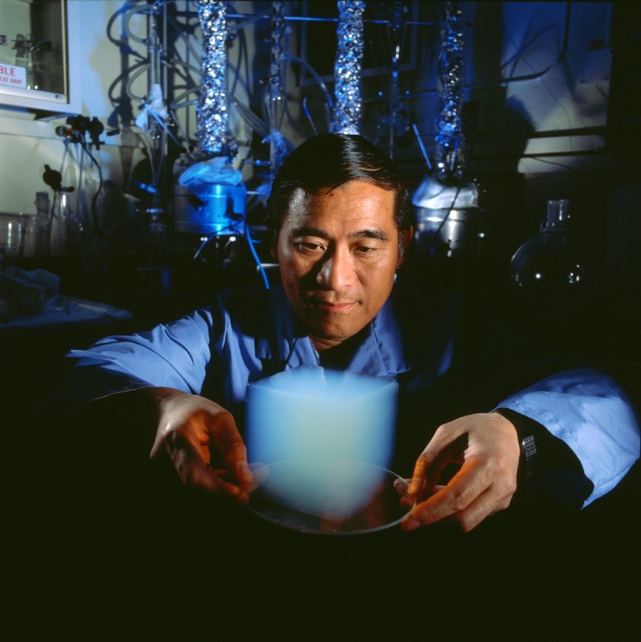 Dr. Peter Tsou of NASA working with Graphene Aerogels