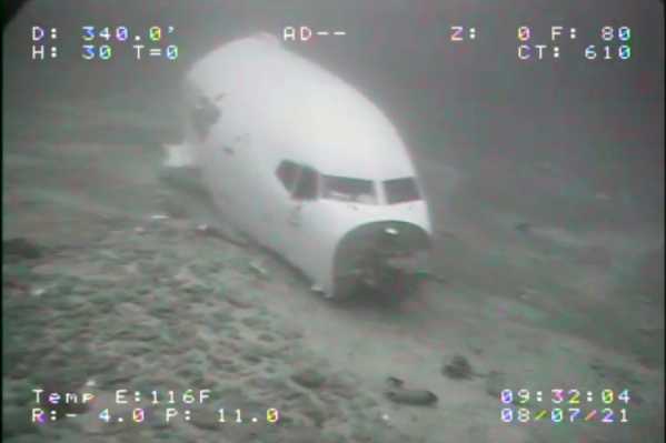 Underwater photo of Transair 810. Courtesy of the NTSB