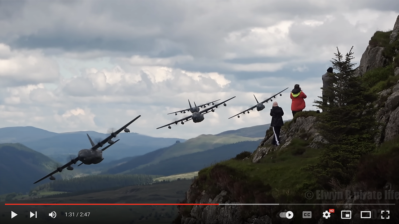 Video: C-130 Hercules in the Mach Loop