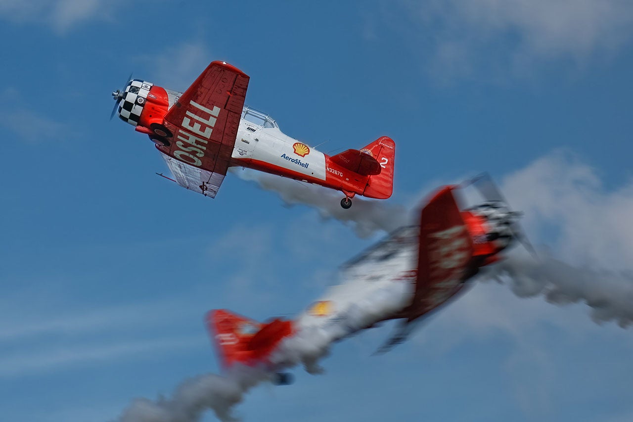 Aeroshell Team - Oshkosh AirVenture Tuesday 2022