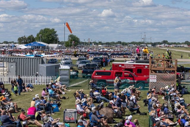 Oshkosh AirVenture Tuesday 2022