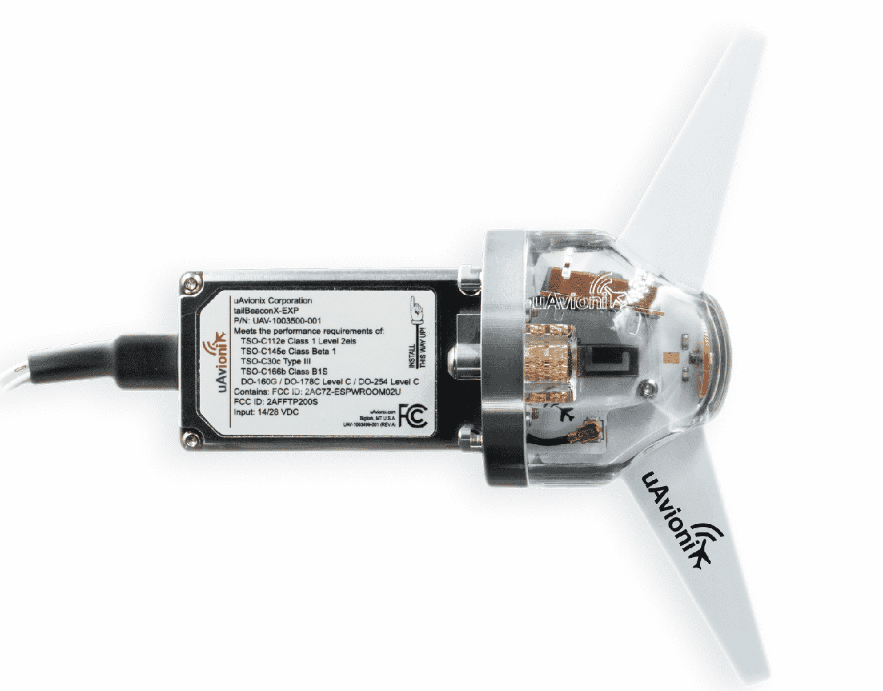 uAvionix tailBeaconXÂ