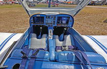 Azalea Saberwing interior